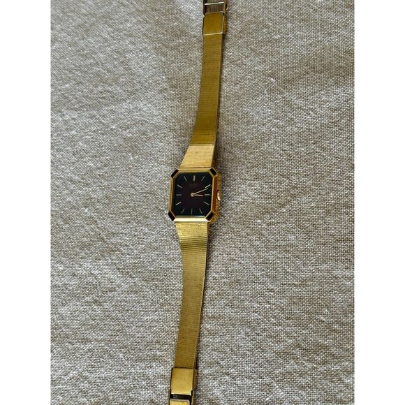 Vintage Seiko women\'s gold plated SGP tank watch, 5420-5260, 1980s main image 5